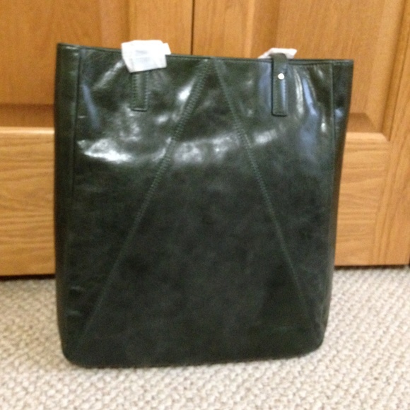 BADGLEY MISCHKA - Forest Green Leather Tote - New with Tag - Picture 2 of 6